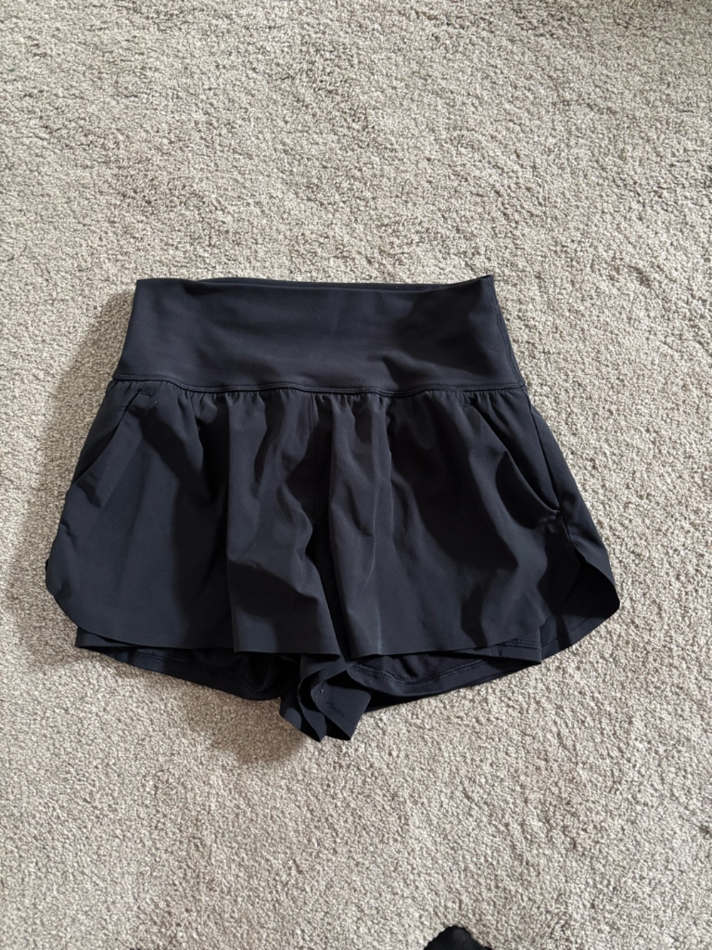 Women's Black Strapless Crop Top